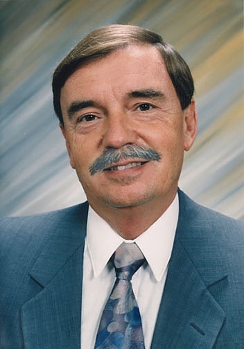 Tom Nolle