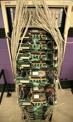 googles-first-server.jpg