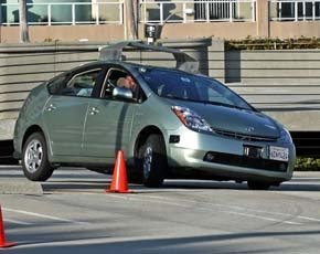 Driverless_Car_290x230px.jpg