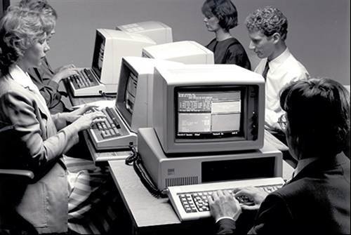1350_20_starlink-workstations-computer-fashions-of-the-1980s.jpg