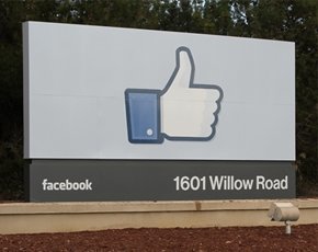 Facebook_like_sign_290x230.jpg