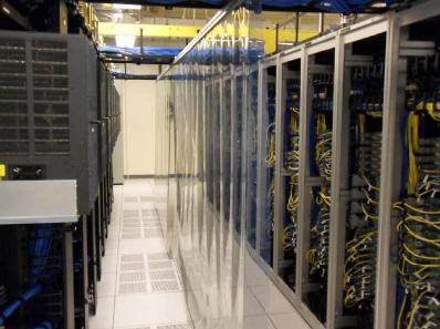 Internet giant eBay contains its hot and cold aisles in its data center.