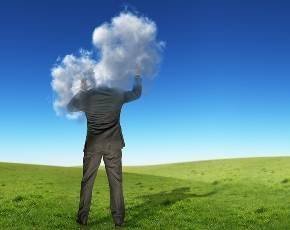 IT pros weigh the downsides of public cloud