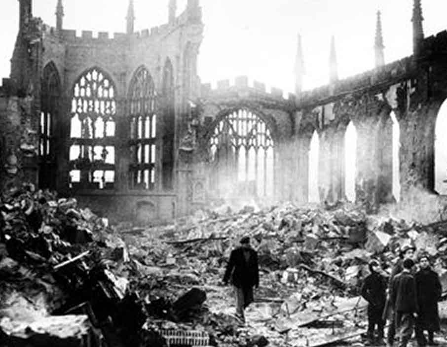 Coventry Cathedral after WWII.png