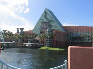 Dolphin Hotel