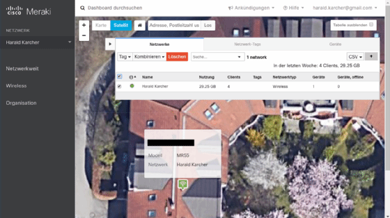 Abbildung 2: Das grüne Funksymbol zwischen den grauen Dachgauben markiert den Standort des Testgeräts in Google Maps.