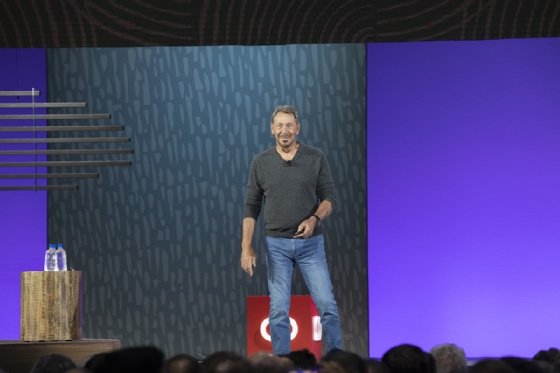 Abbildung 1: Trotz neuer Kooperationen, gegenüber Amazon konnte sich Larry Ellison einen Seitenhieb nicht verkneifen.