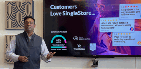 Abbildung 3: Suresh Sathyamurthy, CMO von SingleStore, beleuchtet die Merkmale der SingleStore-Plattform.