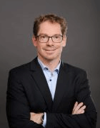 Peter Machat, Armis
