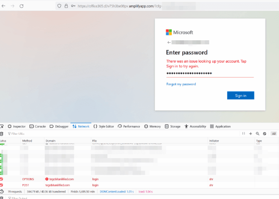 Die gesammelten Anmeldedaten werden an einen Phishing-Server gesendet.