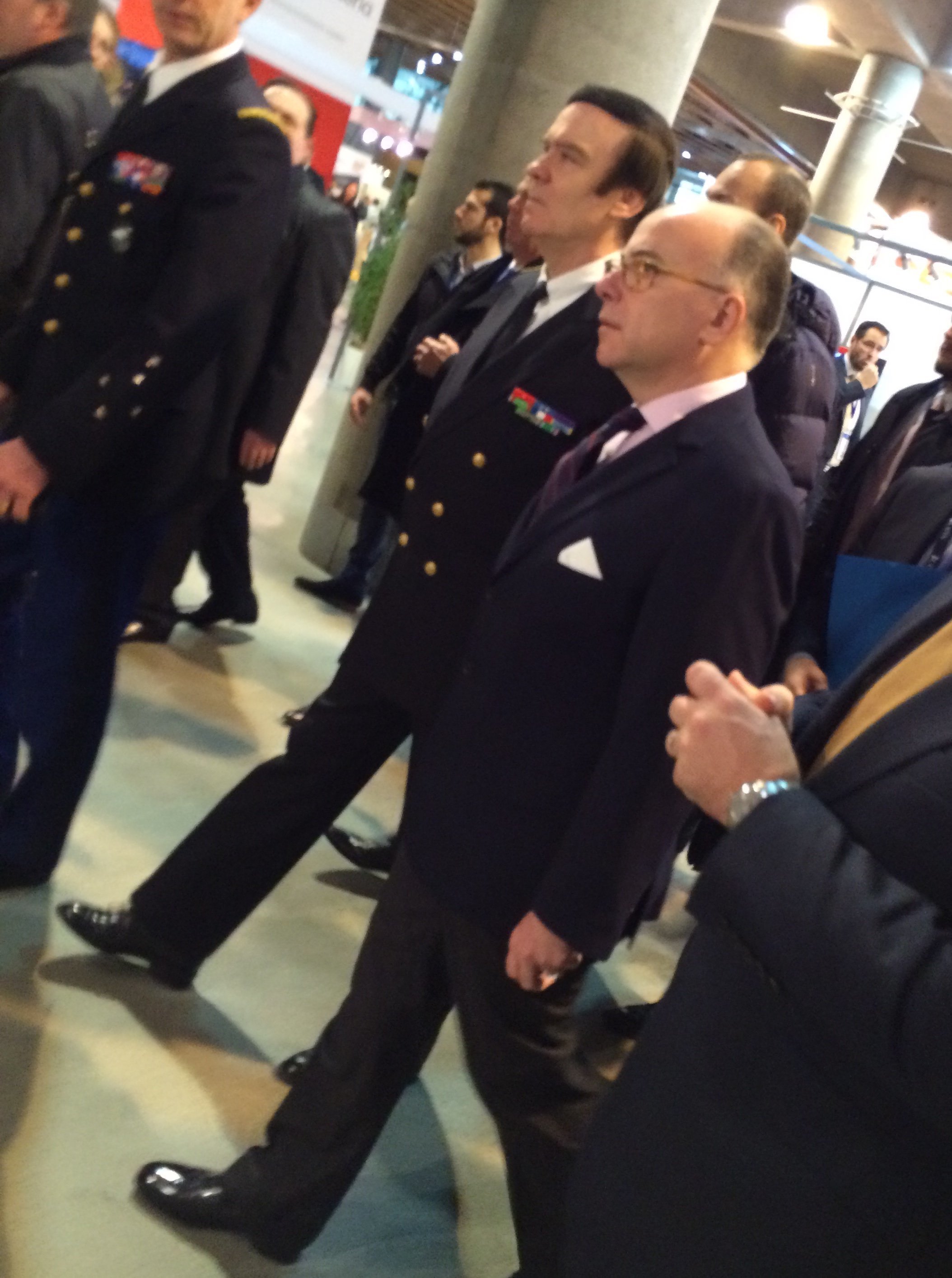 Bernard Cazeneuve, à son arrivée au FIC, à Lille.