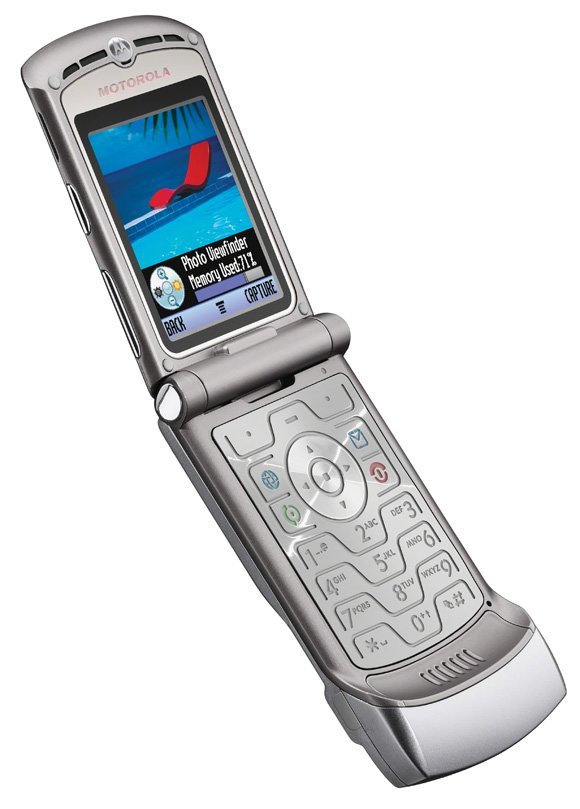 MOTORAZR V3 , 2003 - Motorola phones through the ages