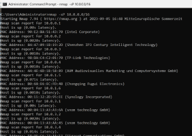 Nmap scannt das Netzwerk auf aktive Geräte.