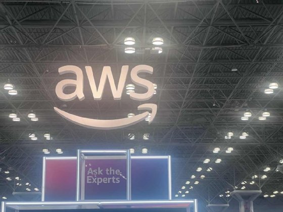 AWS Summit entrance sign