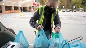 Grocery curbside pickup 