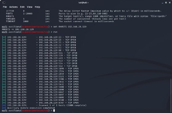 Captura de tela da execução de uma verificação de porta no Metasploit
