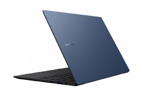 Samsung releases 2 lightweight laptops