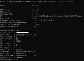Abbildung 5: Im Container wir die PowerShell-Version und die Weltzeit ausgegeben.