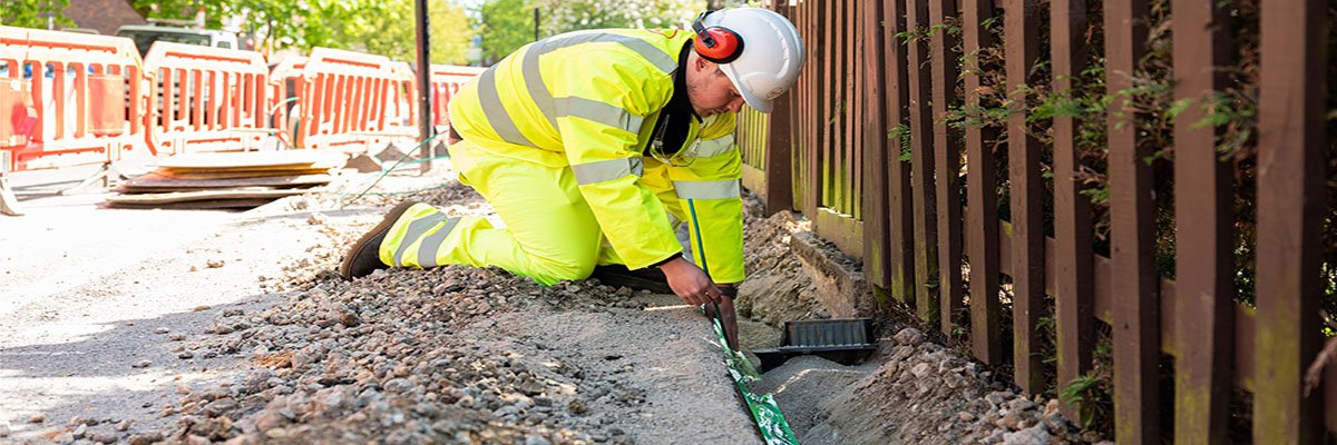 UK government aims to allow struggling families access to cheaper broadband