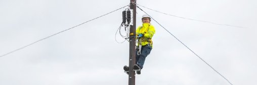 UK internet trade bodies issue best practice guidance for telecoms poles