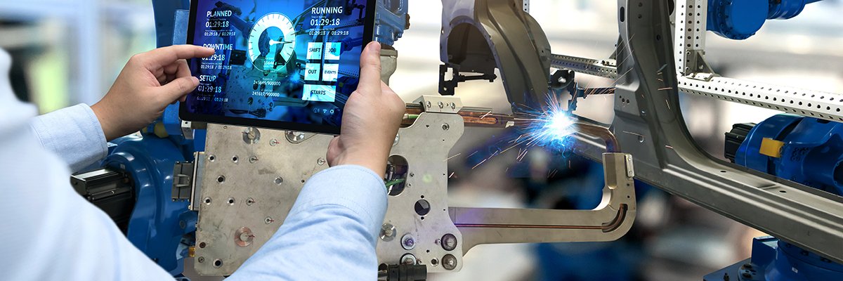 One-third of manufacturers considered fit for the future with IoT and mobile edge