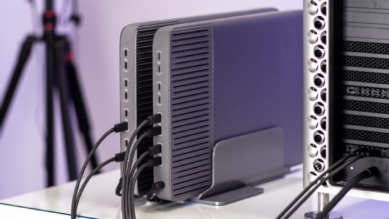 Photo du Pro Data montrant les connexions en chaîne.